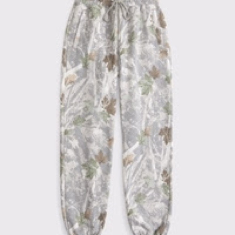 Camo sweatpants